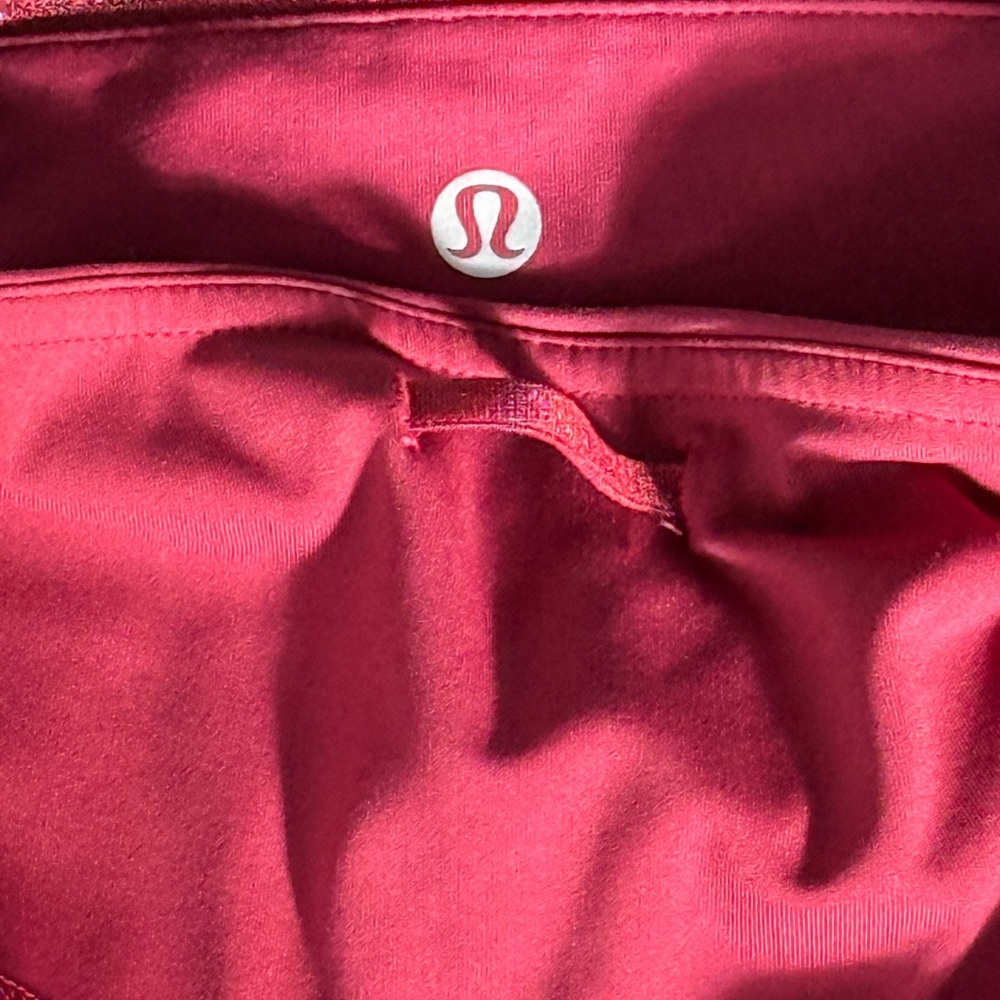 Lululemon Athletics leggings in Burgundy size Medium